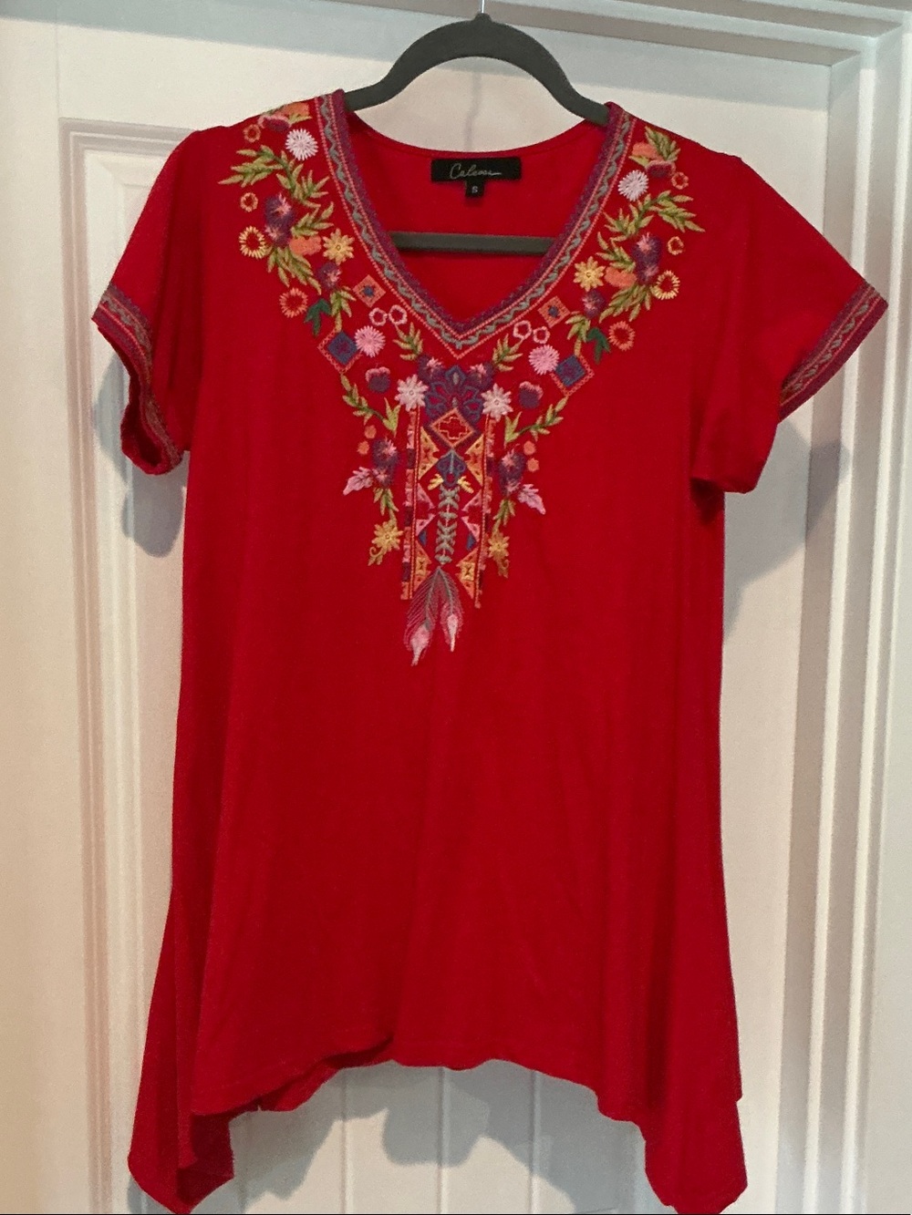Red Embroidered V-Neck Tunic Top Size S